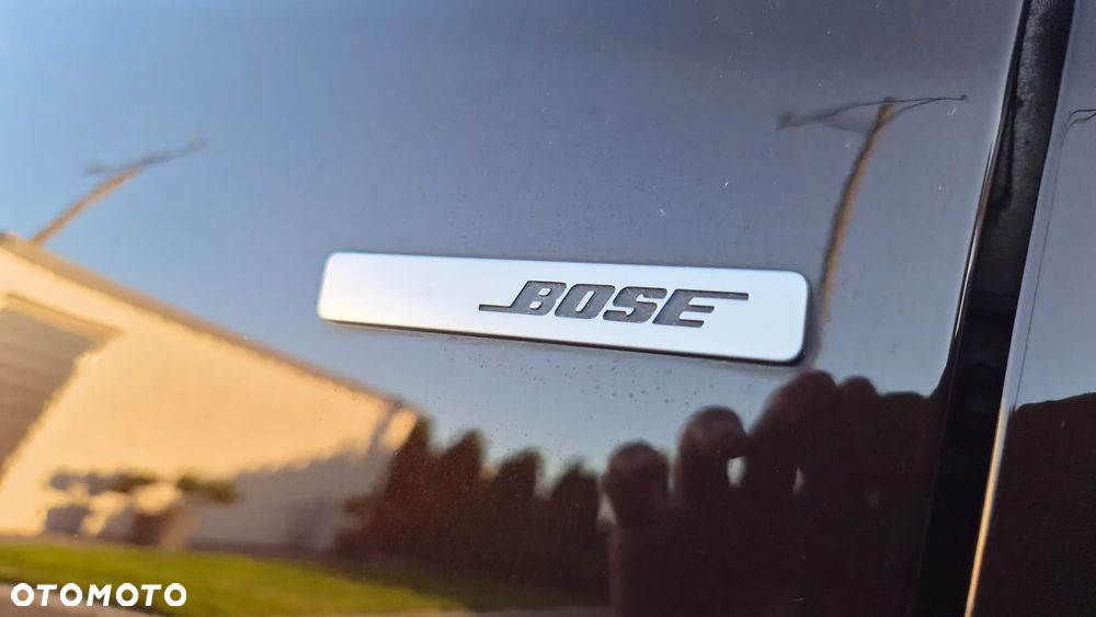 Renault Megane ENERGY TCe 130 BOSE EDITION - 30