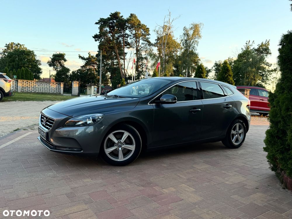 Volvo V40 D2 Powershift Kinetic - 8