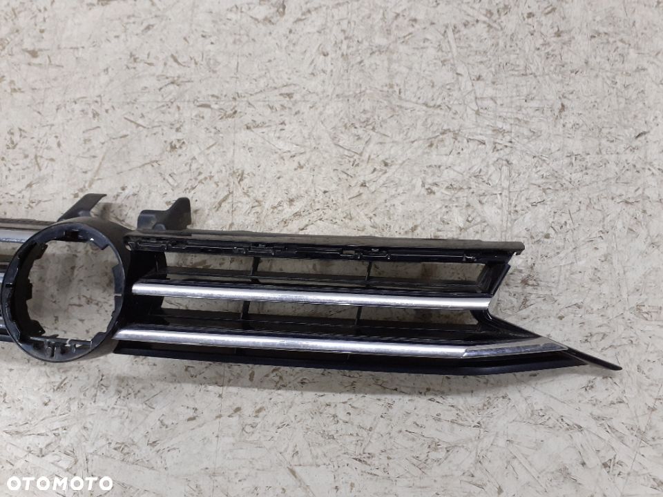 GRILL ATRAPA VW TOURAN 5TA 15-> - 3