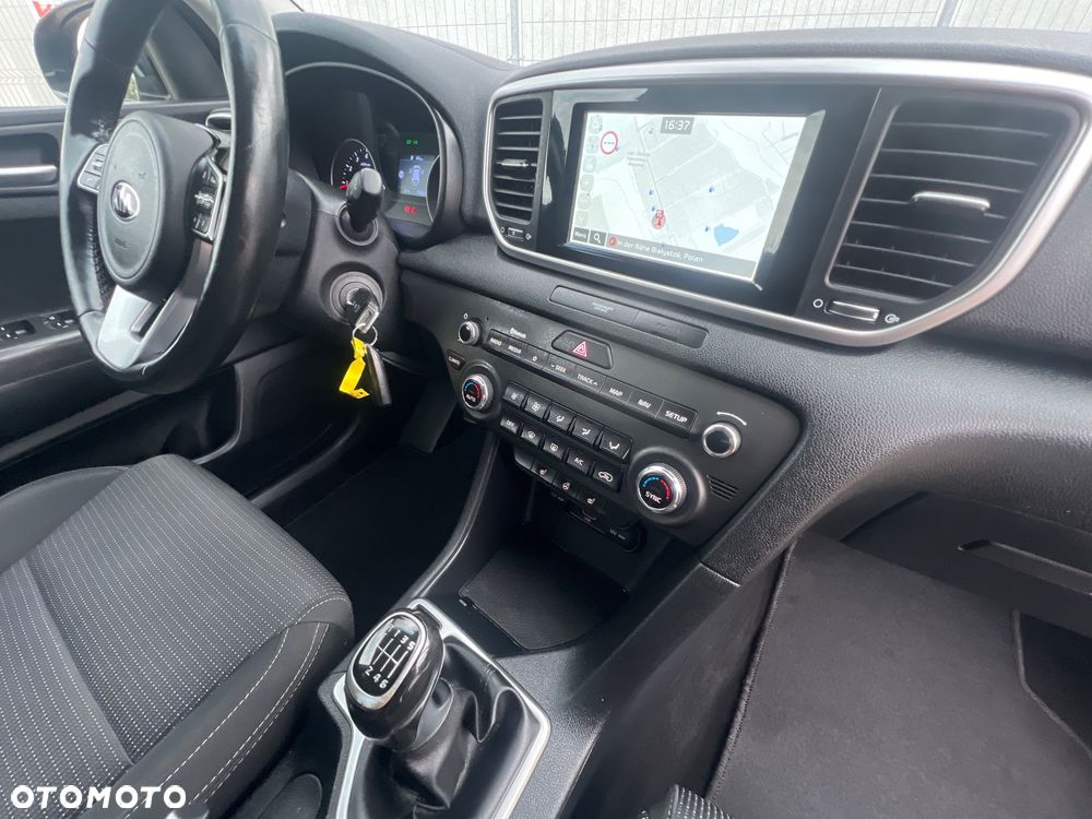 Kia Sportage 1.6 GDI 2WD ISG Spirit - 27