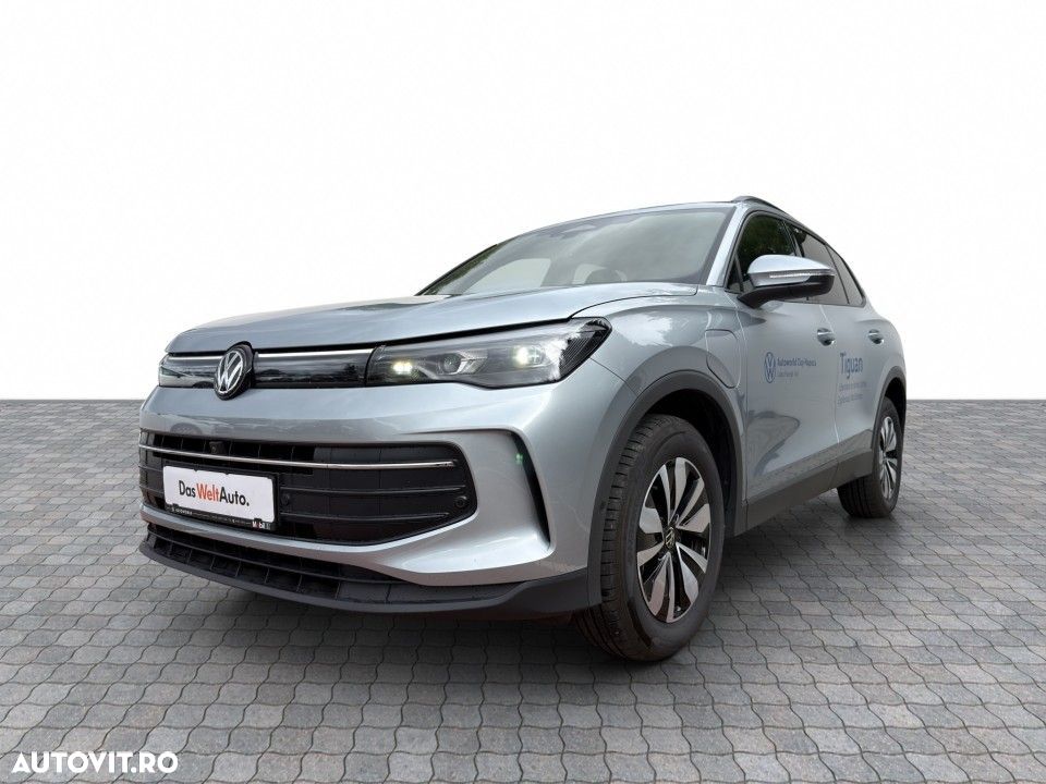 Volkswagen Tiguan - 2