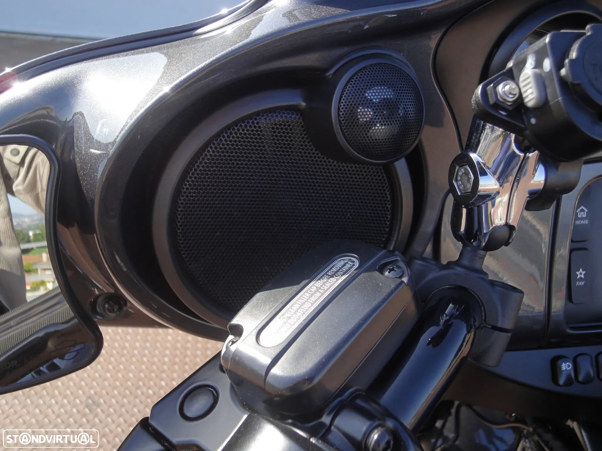Harley-Davidson Street FLHXSE Street Glide CVO 117'' - 13