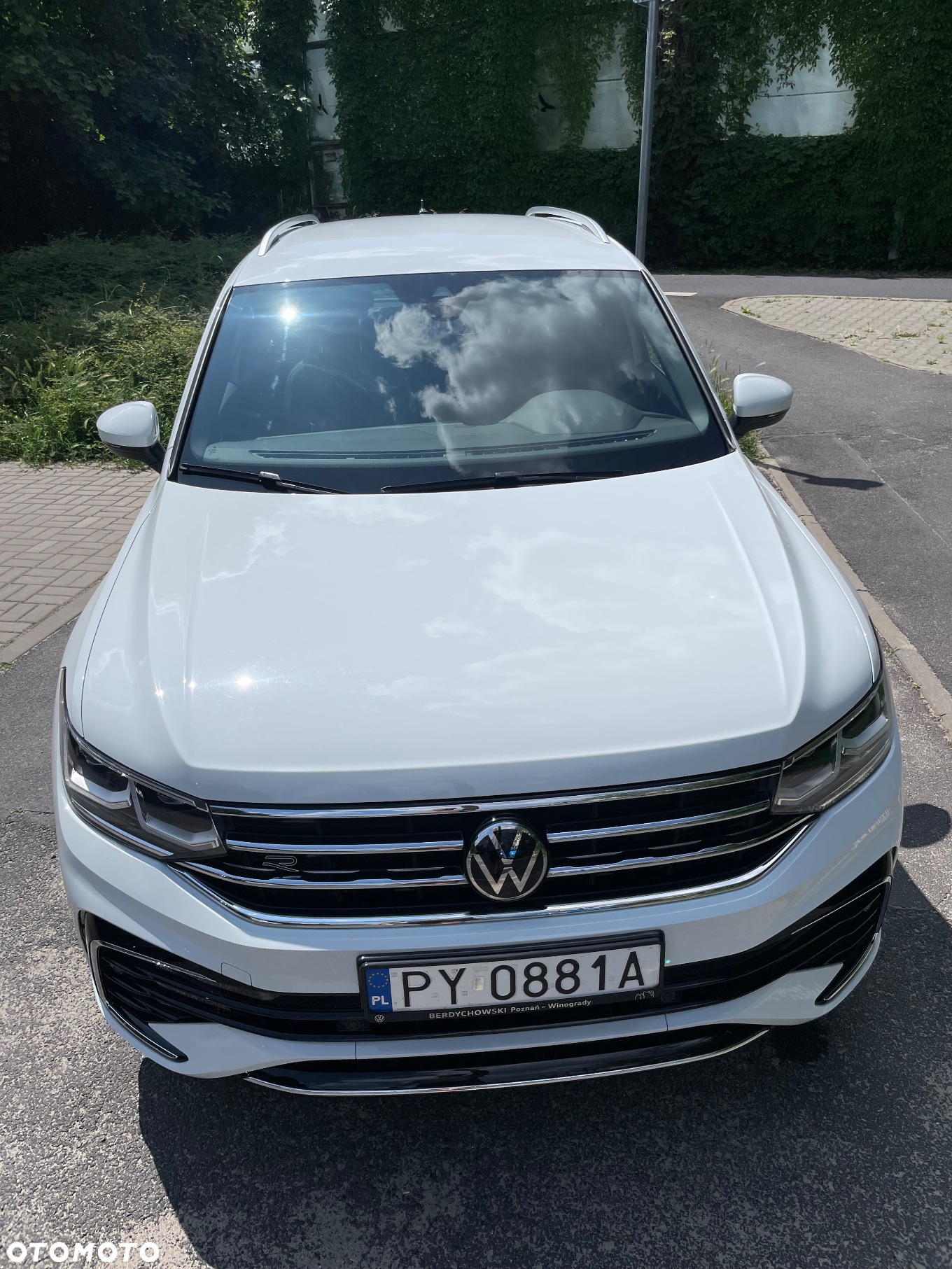 Volkswagen Tiguan - 16