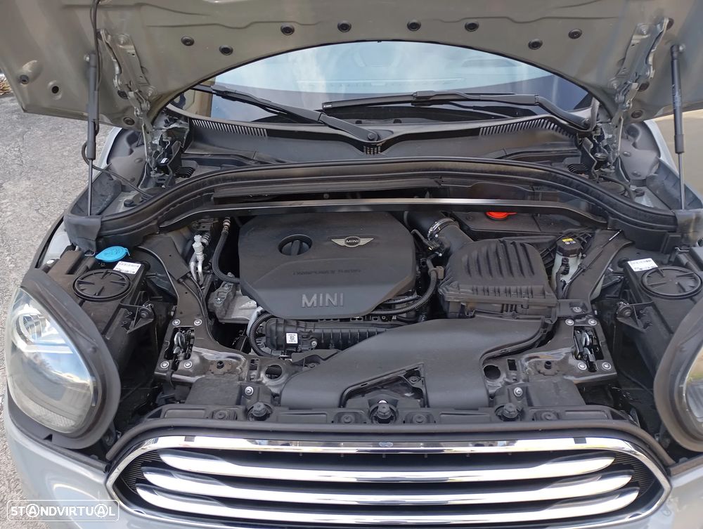 MINI 5 Portas Cooper Aut. 60 Years Chili - 16