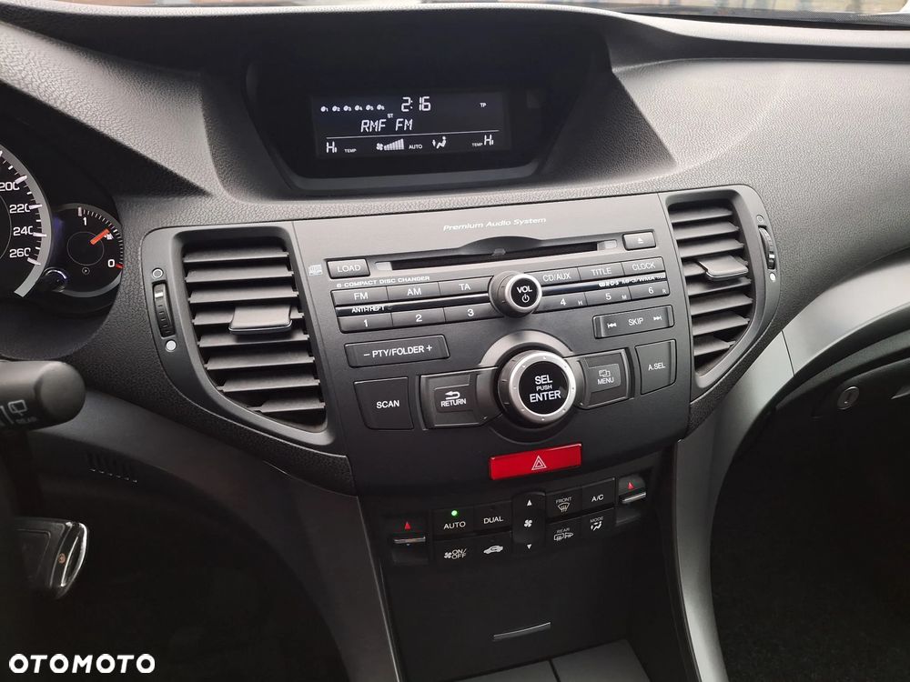 Honda Accord 2.0 Lifestyle - 10