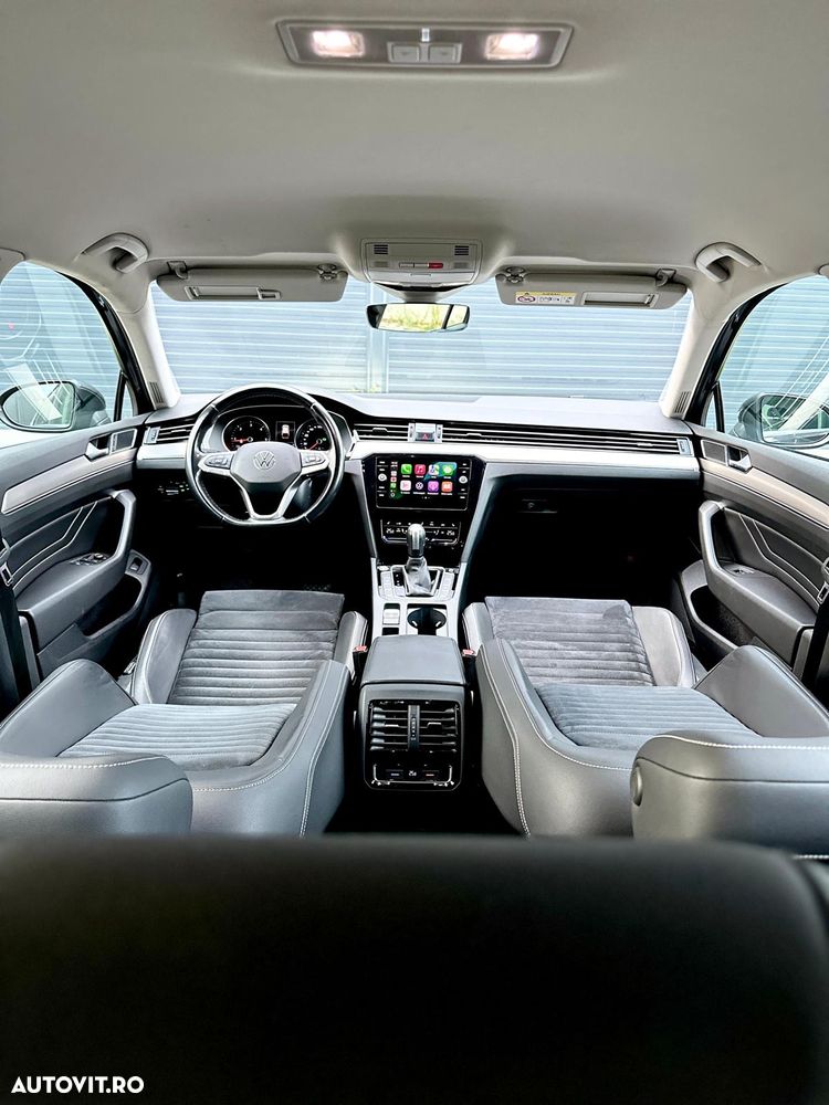Volkswagen Passat Variant 2.0 TDI DSG Highline - 9