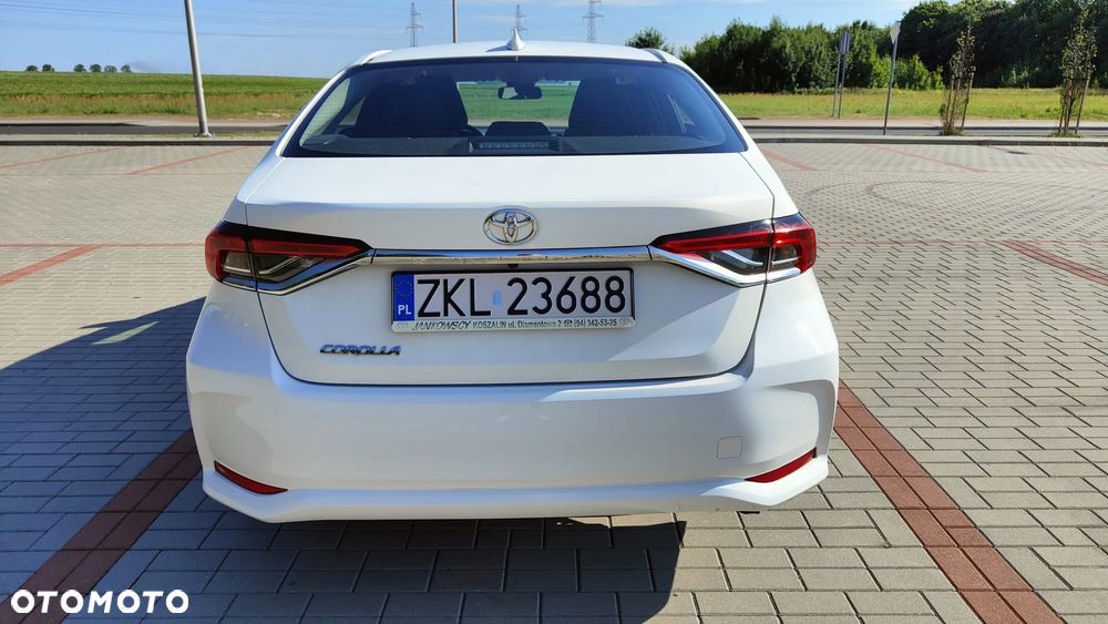 Toyota Corolla 1.6 Comfort - 8