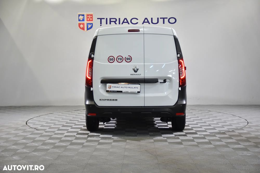 Renault Express - 4