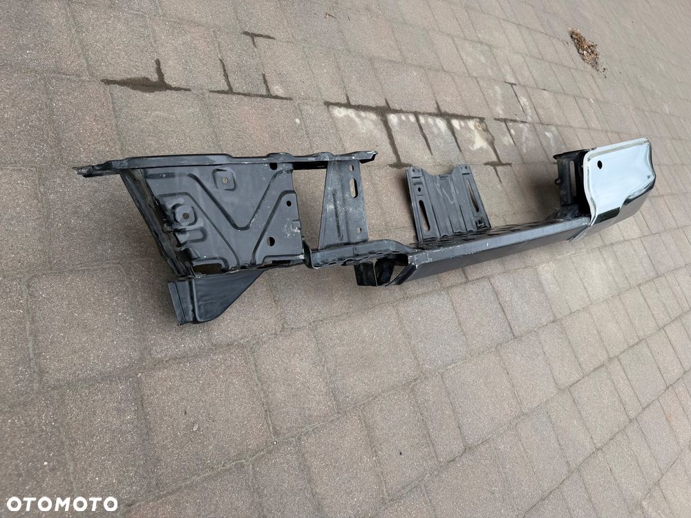 ZDERZAK TYŁ TYLNY NAROŻNIK PRAWY TOYOTA HILUX VIII 8 15- BELKA WZMOCNIENIE - 4