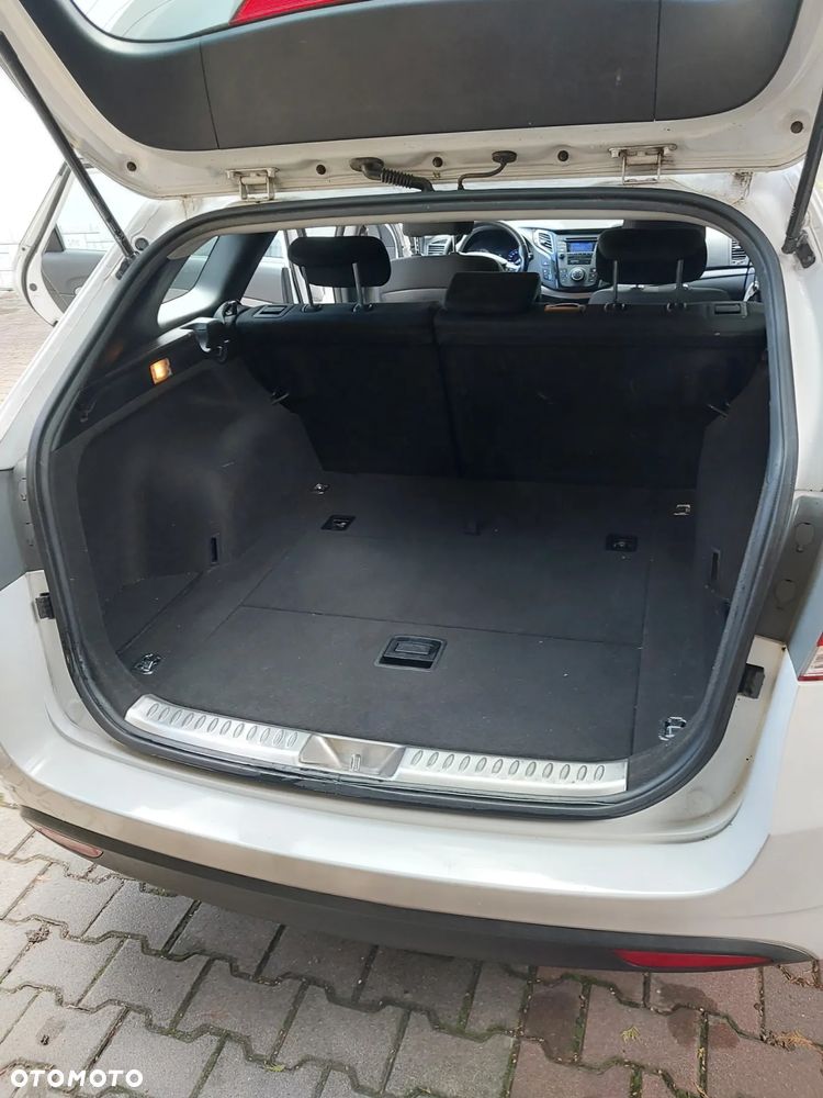 Hyundai i40 Kombi 1.6 Classic - 22
