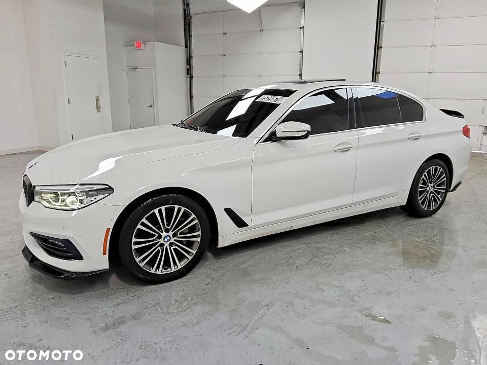 BMW Seria 5 540i xDrive - 6