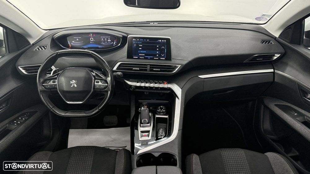 Peugeot 3008 1.2 PureTech Allure Pack EAT8 - 27
