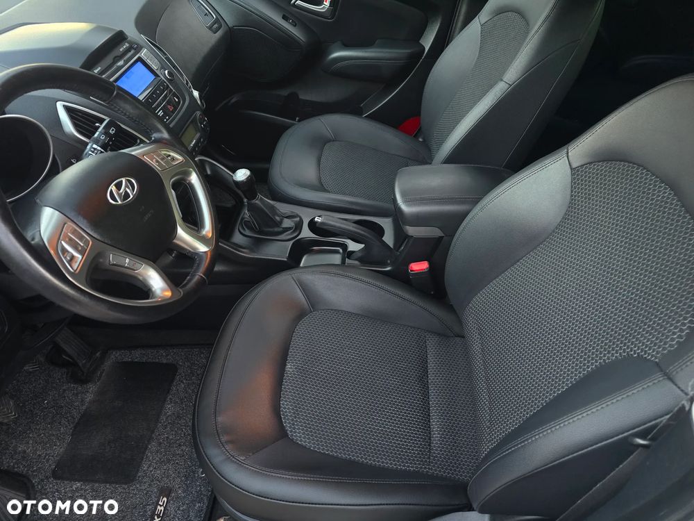 Hyundai ix35 2.0 2WD Style - 22
