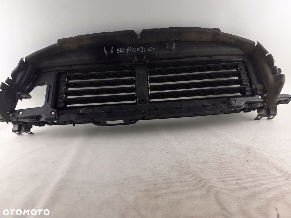 Volvo S60 III V60 II kierownica powietrza 18-22r. - 10