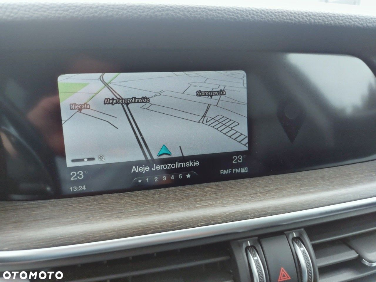 Alfa Romeo Stelvio - 15