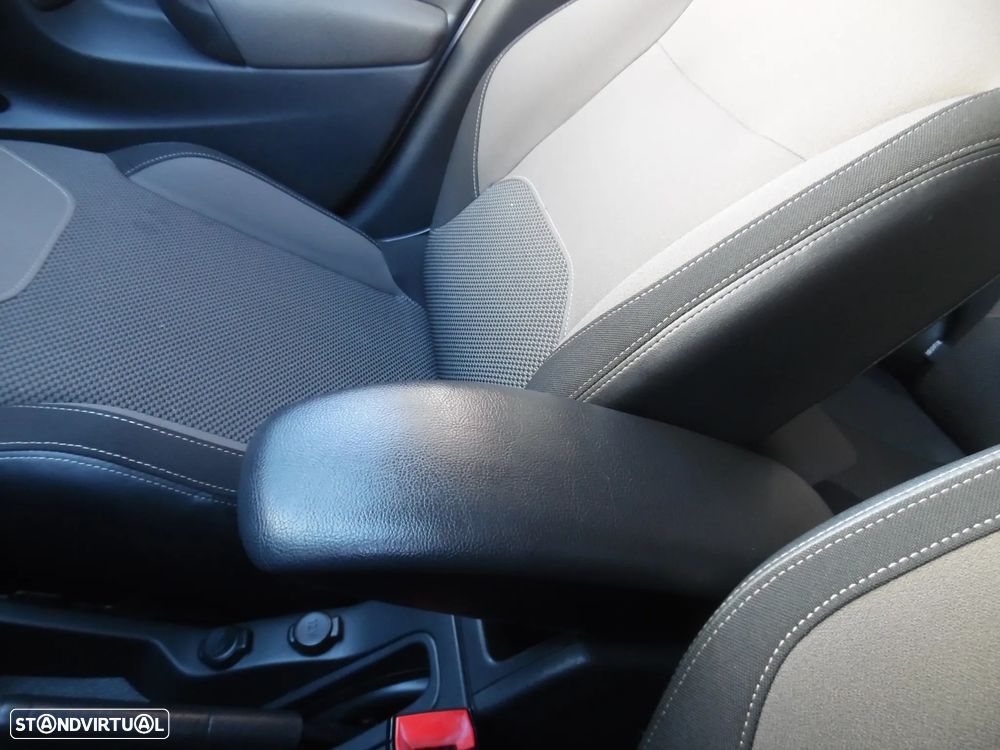 Citroën C3 HDi FAP Business Class - 25