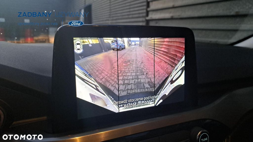 Ford Kuga 2.5 FHEV FWD Titanium - 26