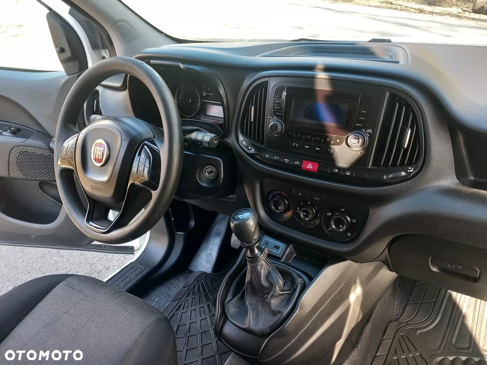 Fiat Doblo 1.4 16V Pop - 12