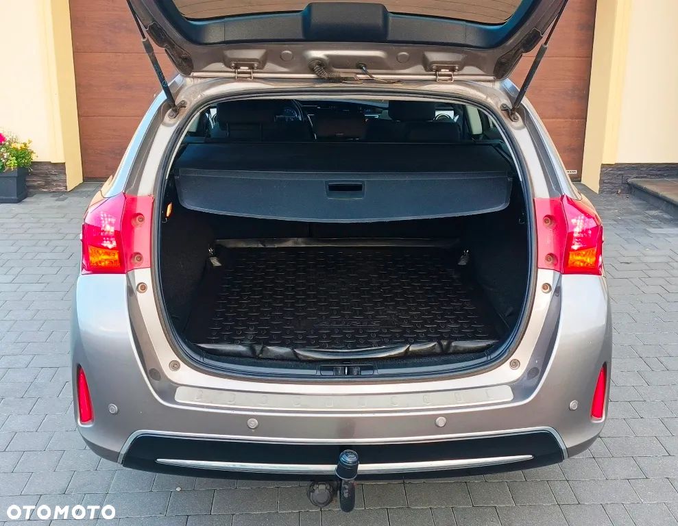 Toyota Auris 2.0 D-4D Life Plus - 14