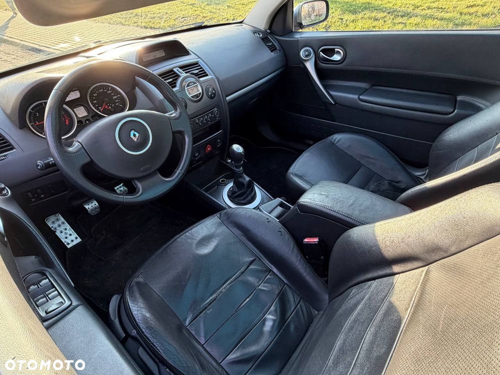 Renault Megane 1.9 dCi FAP Limited - 6
