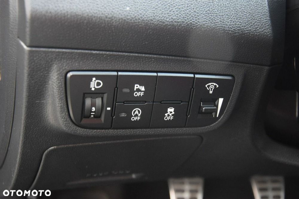Hyundai Veloster 1.6 GDI Premium - 22