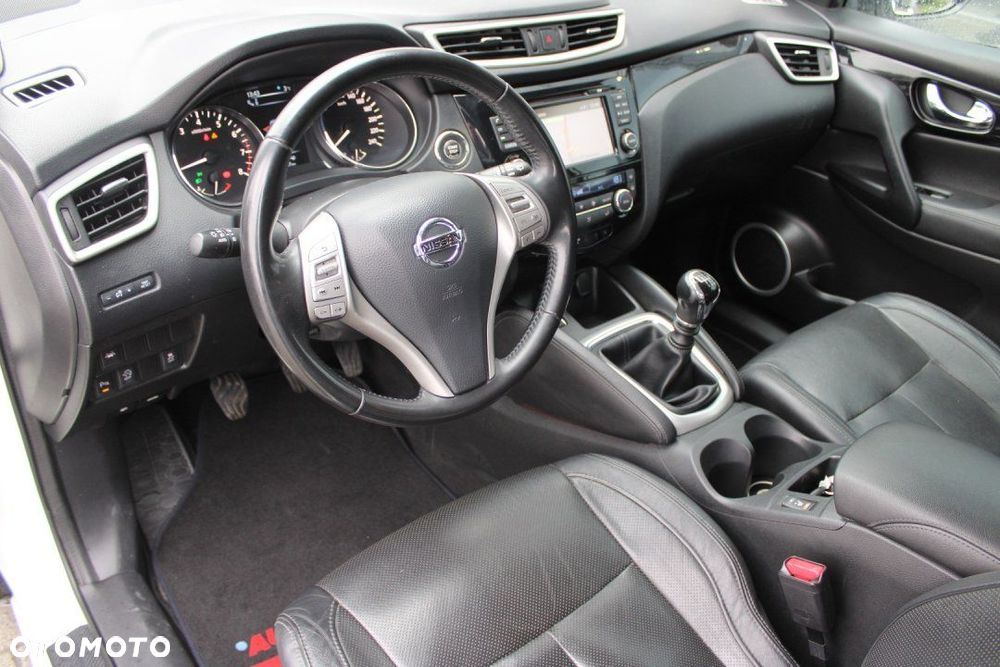 Nissan Qashqai - 15