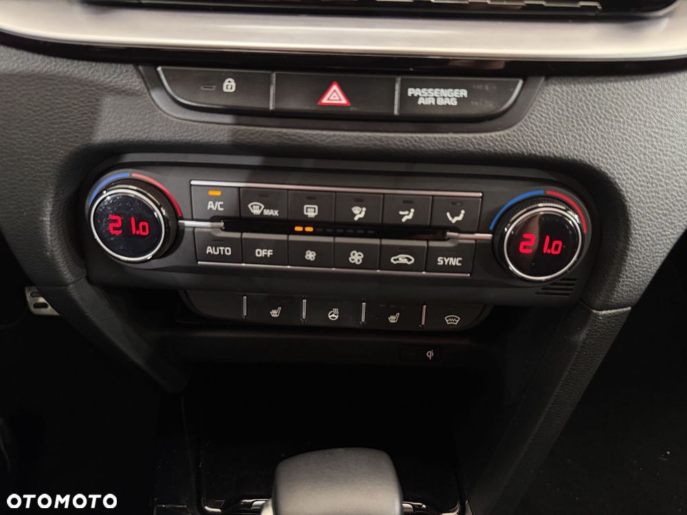 Kia ProCeed - 29