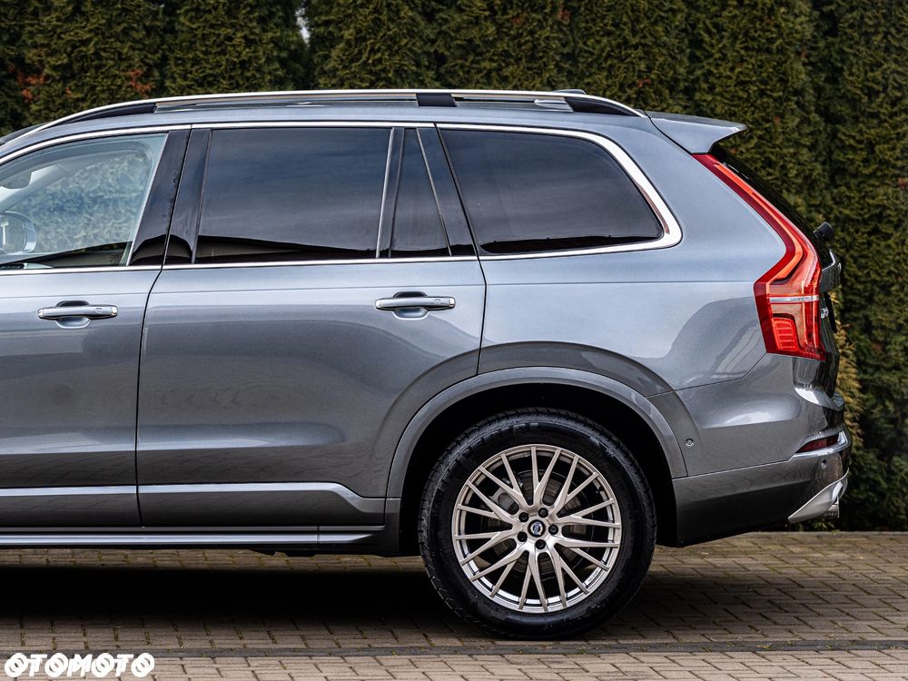 Volvo XC 90 B5 D AWD Geartronic Momentum Pro - 8