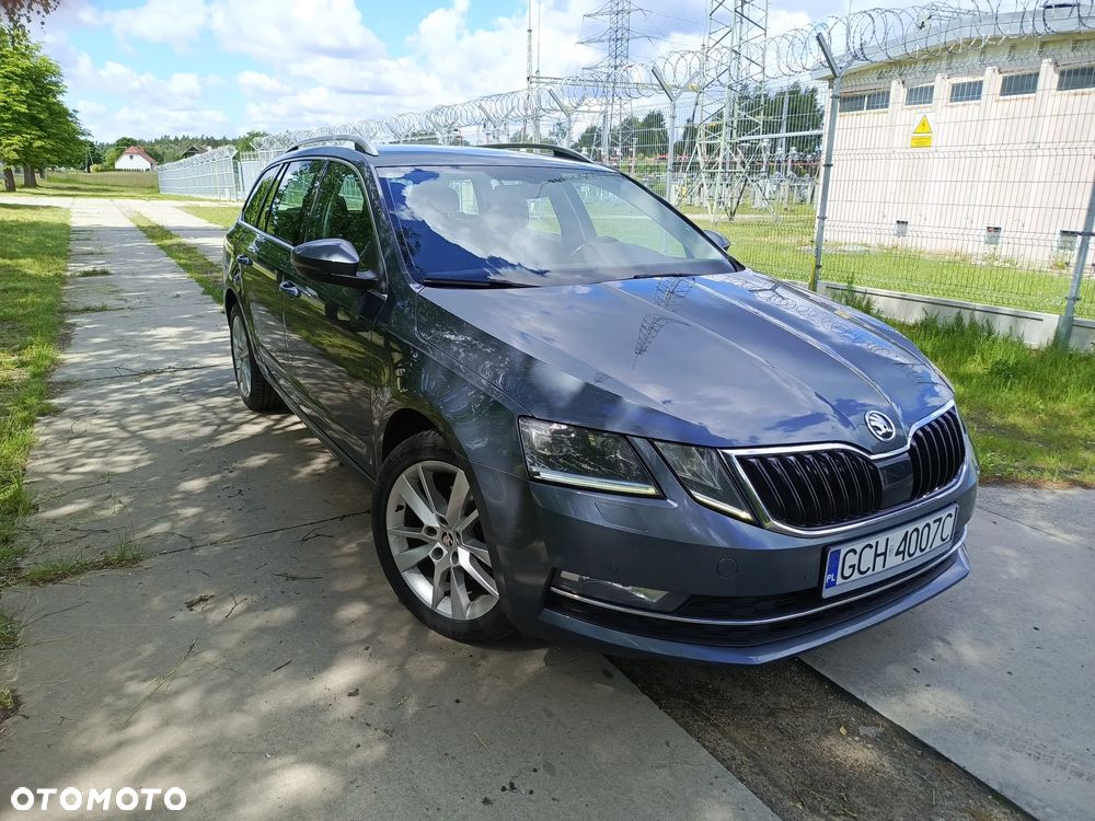 Skoda Octavia 2.0 TDI DSG Style - 1