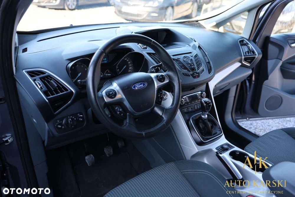 Ford Grand C-MAX - 19