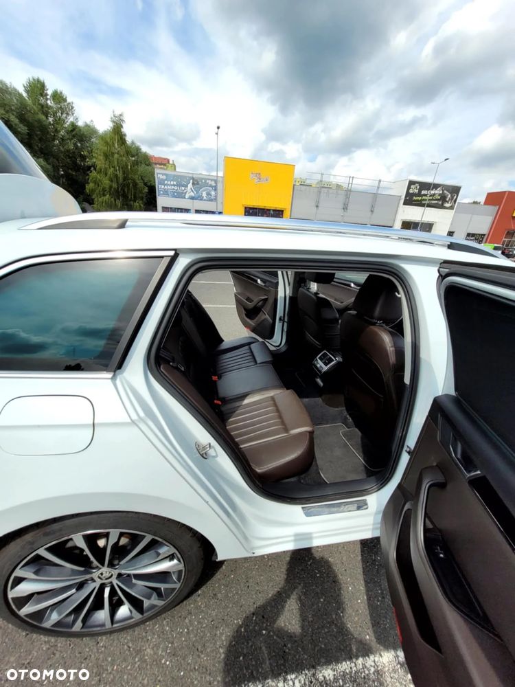 Skoda Superb 2.0 TSI 4x4 L&K DSG - 10