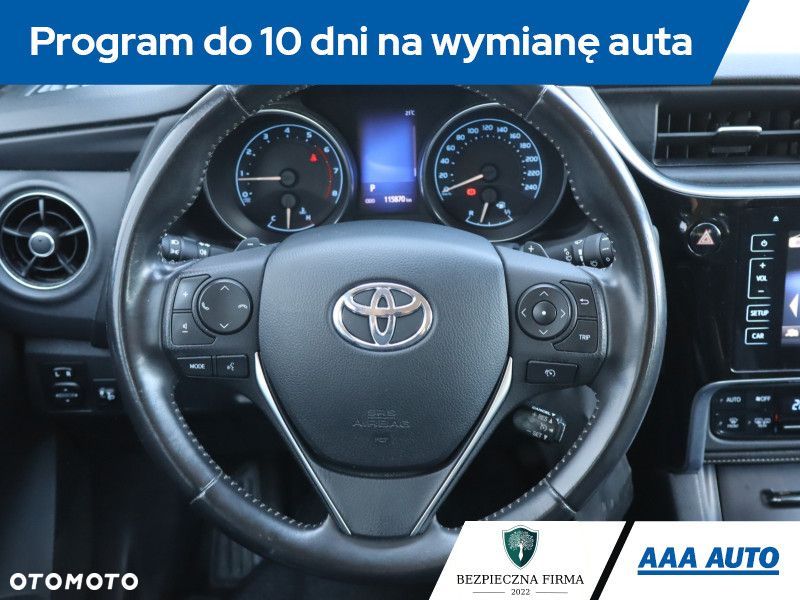 Toyota Auris - 20