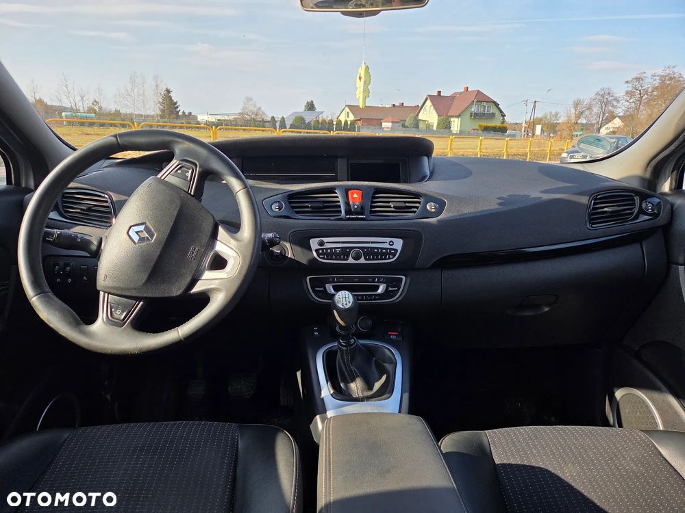 Renault Scenic dCi 130 FAP Bose Edition - 8