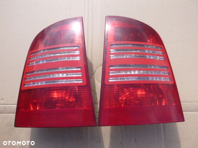 LAMPA LEWY TYŁ LEWA TYLNA PRAWY TYŁ PRAWA TYLNA KOMPLET SKODA OCTAVIA I KOMBI
