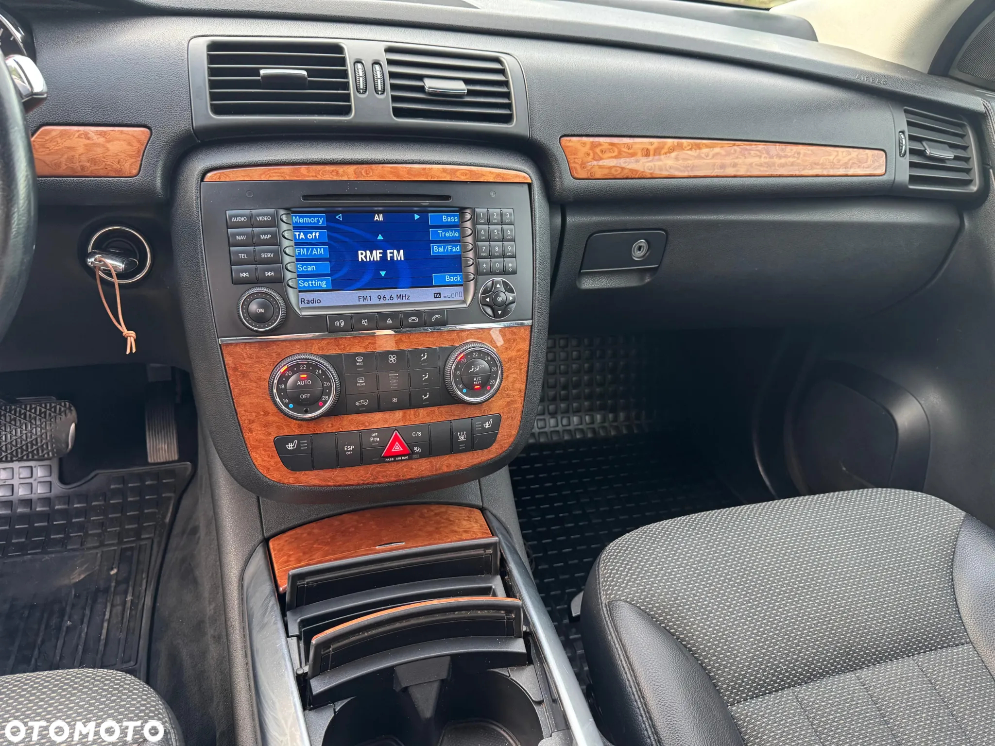 Mercedes-Benz Klasa R 280 CDI - 9