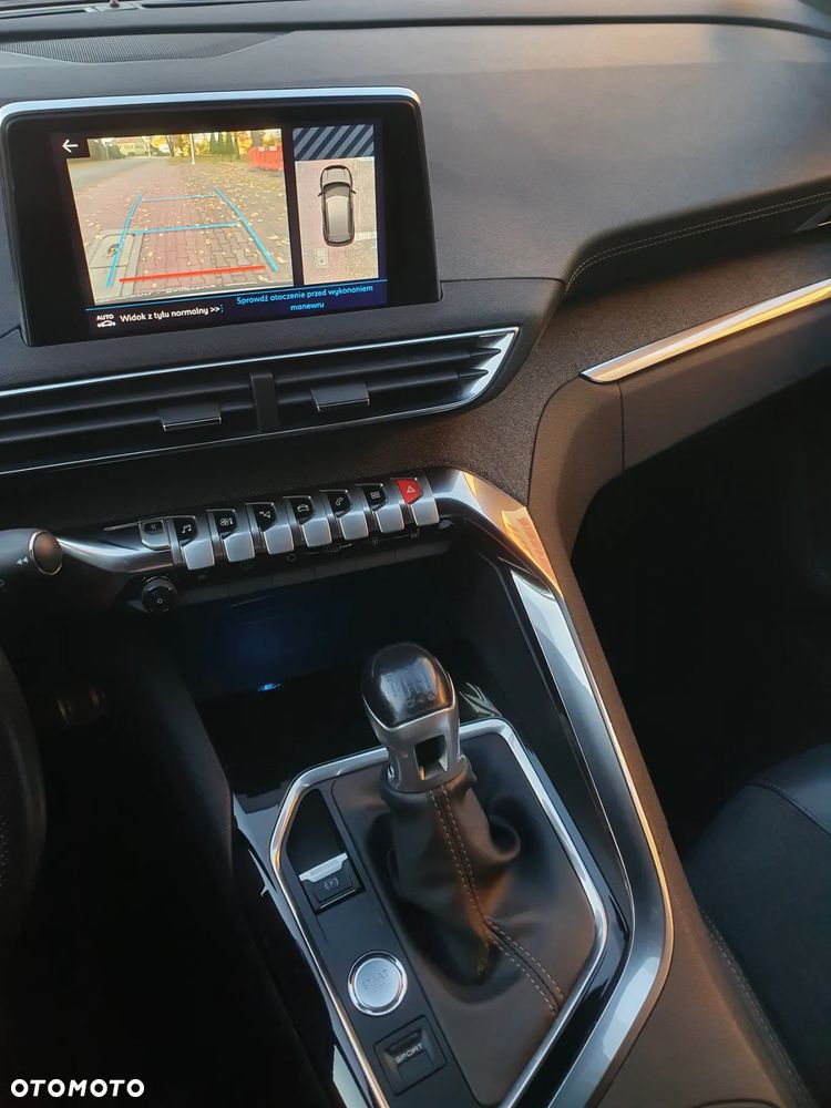 Peugeot 3008 2.0 HDi Allure - 10