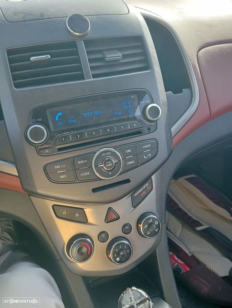 Chevrolet Aveo 1.3 VCDi LTZ - 11