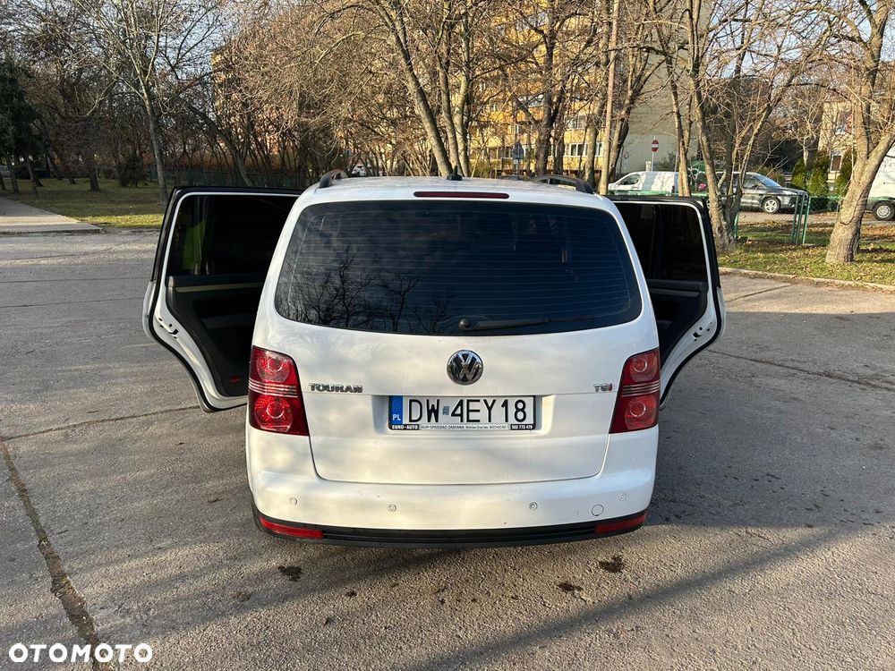 Volkswagen Touran 1.4 TSI Comfortline - 8