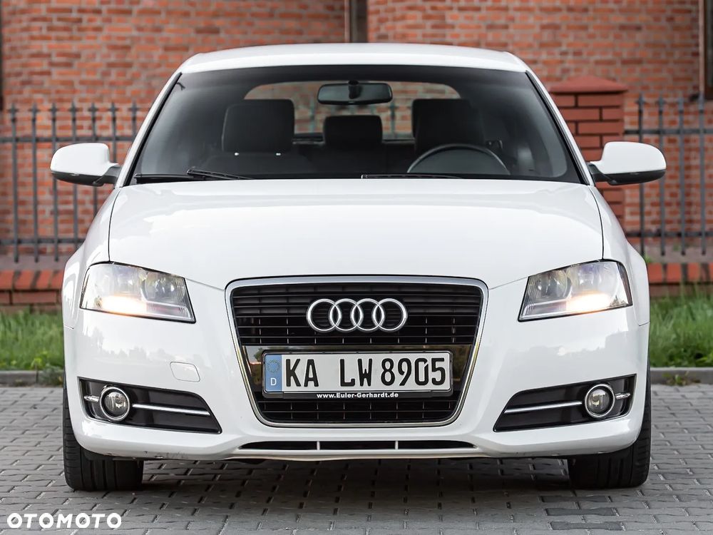 Audi A3 3-drzwiowe 1.2 TFSI S line Sportpaket - 4