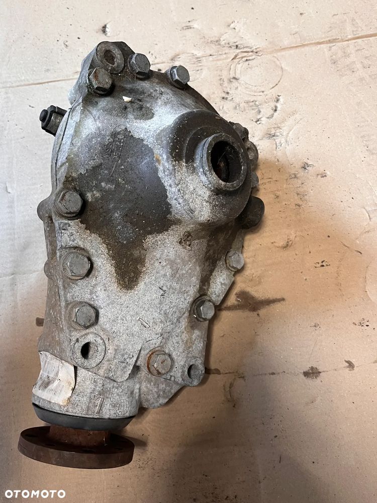 BMW F30 F31 F33 F36 MOST PRZEDNI DYFER PRZÓD 3;23 758451