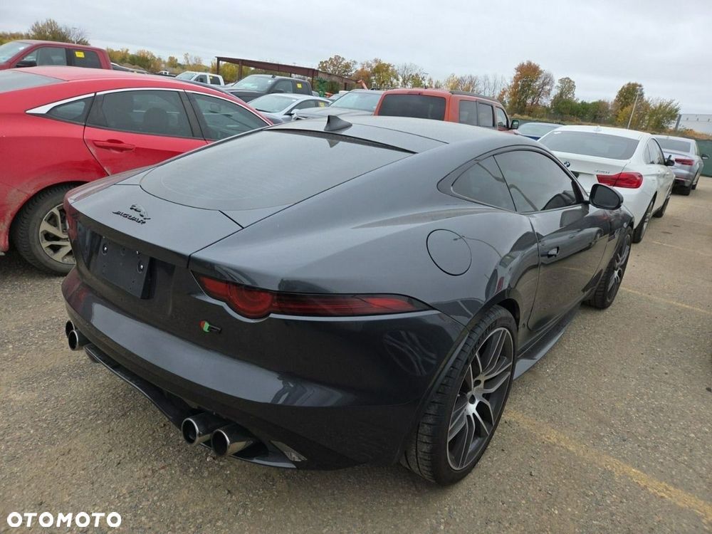 Jaguar F-Type AWD R - 4