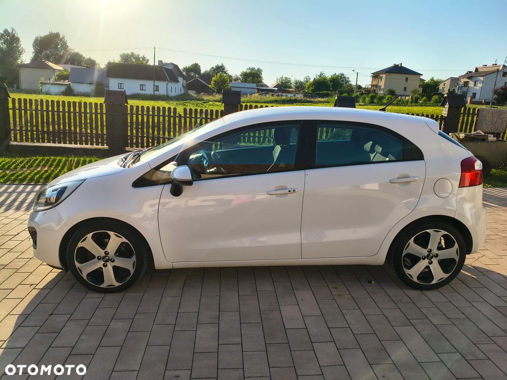 Kia Rio 1.4 crdi L - 4
