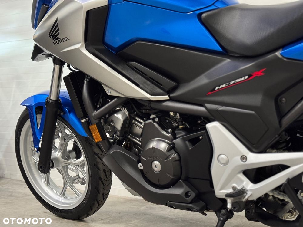Honda NC - 33