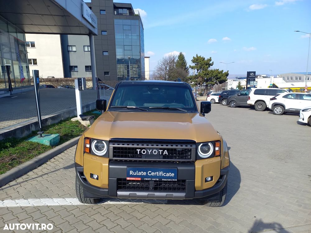 Toyota Land Cruiser - 3