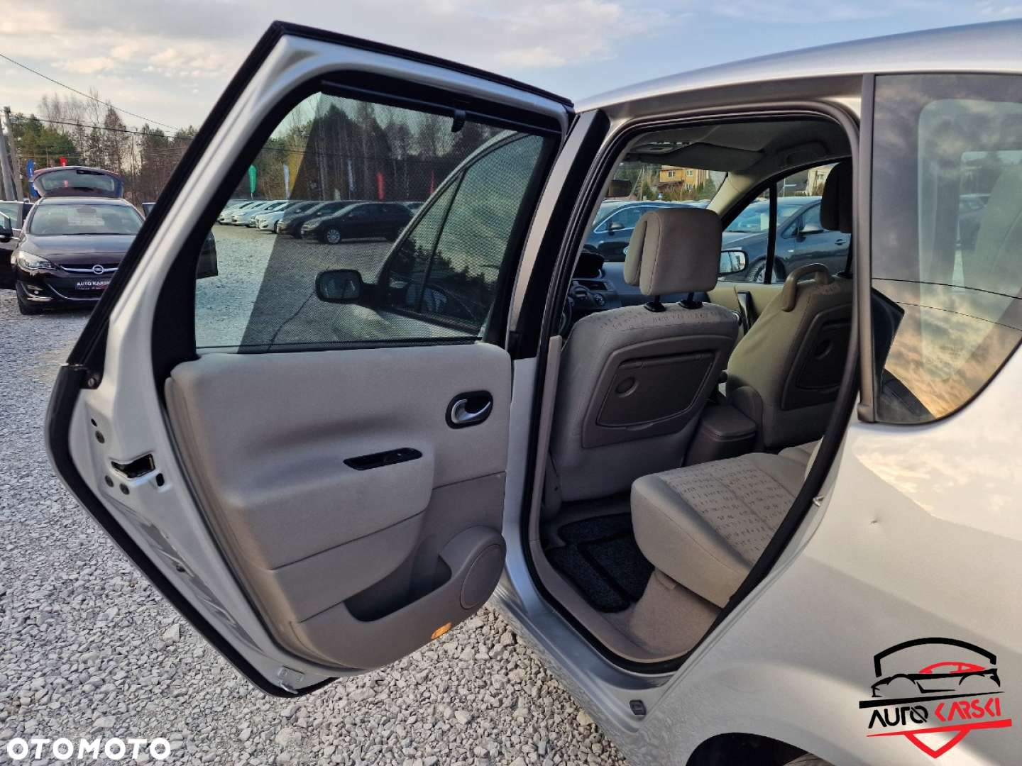 Renault Scenic - 31