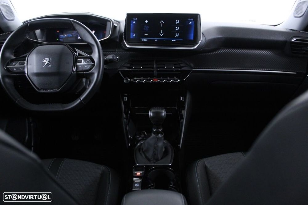 Peugeot 2008 1.2 PureTech Allure - 17