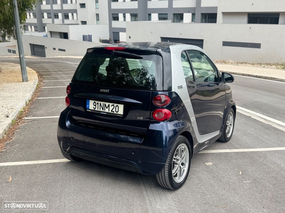 Smart ForTwo Coupé cdi softouch black&white limited dpf - 2