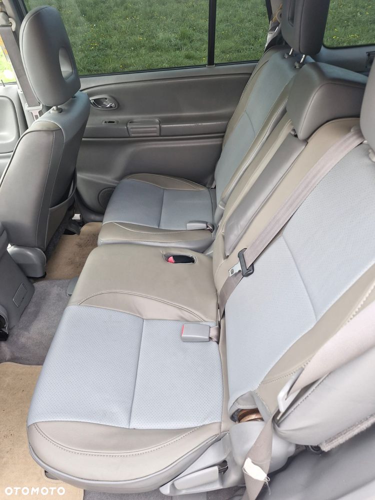 Suzuki Grand Vitara 2.7 V6 - 24