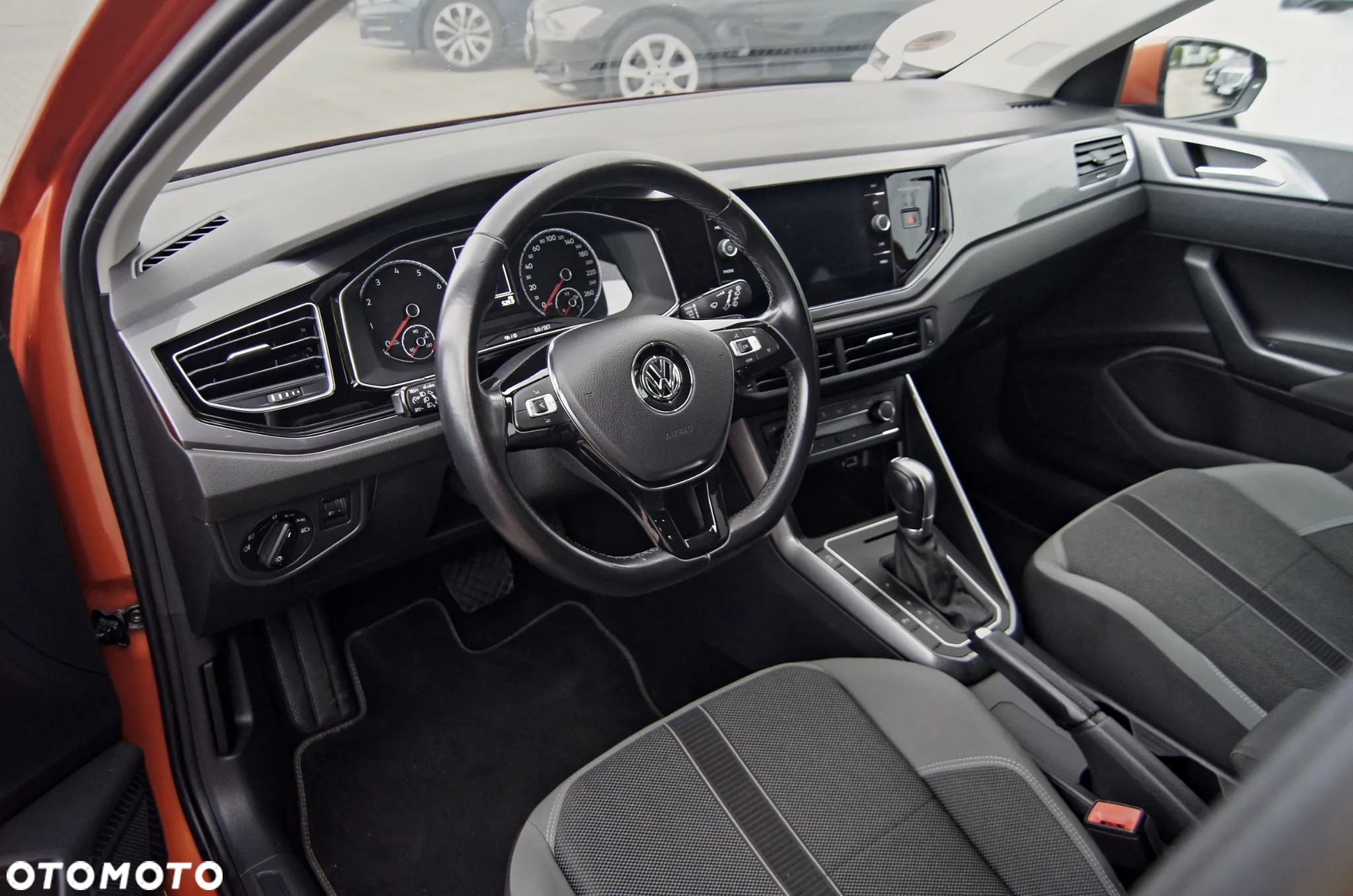Volkswagen Polo 1.0 TSI R-Line DSG - 7