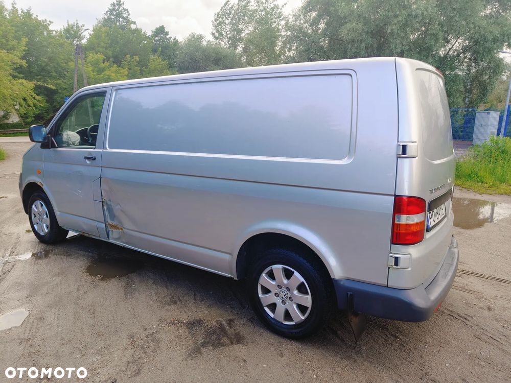 Volkswagen T5 - 12